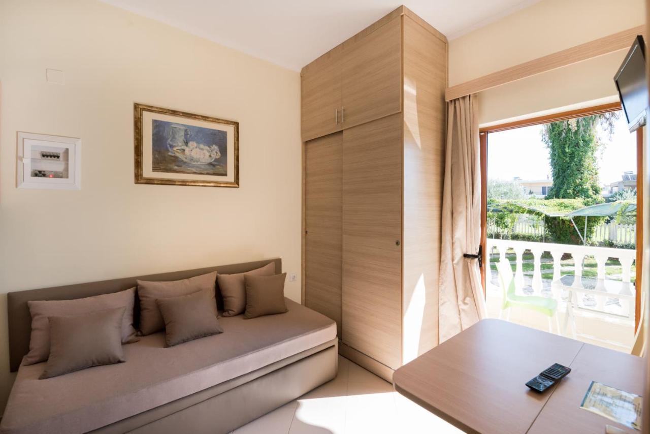 Katerina Hotel Kanali  Bagian luar foto