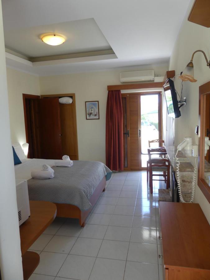Katerina Hotel Kanali  Bagian luar foto